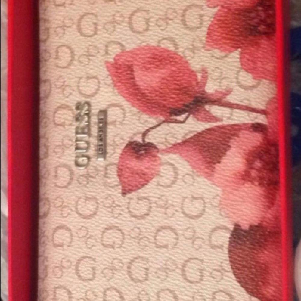 Guess pink floral wallet
